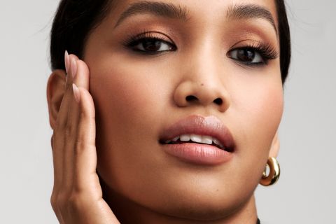 MONTHLY COMPLIMENTARY FULL FACE MAKEOVER